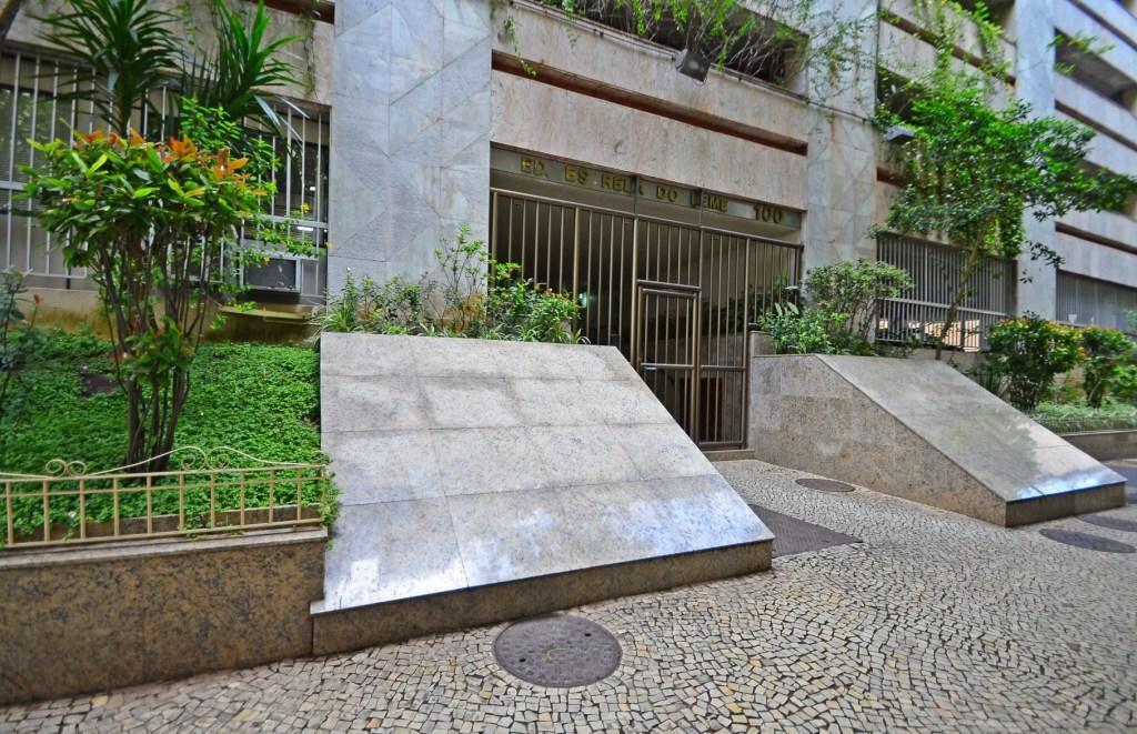 Confortavel E Seguro 2 Quartos Com Varanda No Leme Rio de Janeiro Exterior foto